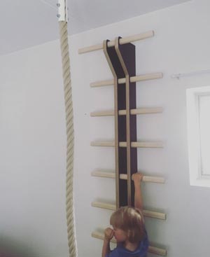 Puolapuiden ja voimistelurenkaiden asennus Jelpperi